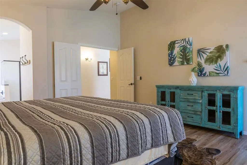 Private Paradise With Pool Heater, Spa, Billiards Avondale